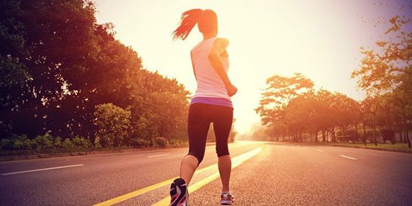 Chạy bộ buổi sáng tốt cho tim mạch