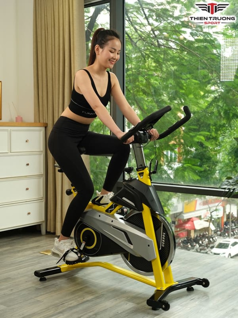 Xe đạp tập Tokado TK007