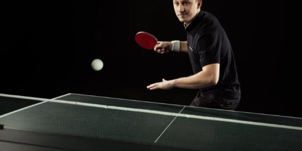 Kỹ thuật ve bóng bàn giúp cải thiện độ xoáy mạnh, kết hợp sức mạnh độ chính xác cao, nền tảng lối chơi tấn công